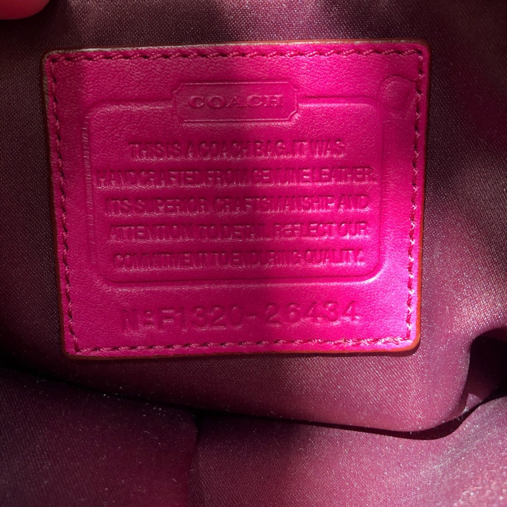 💯 authentic Coach satchel - Picture 7 of 8